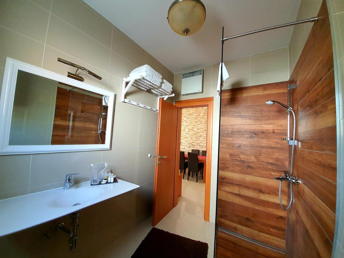 Boutique Hotel Bora & Villas Garamm Pakoštane 外观 照片