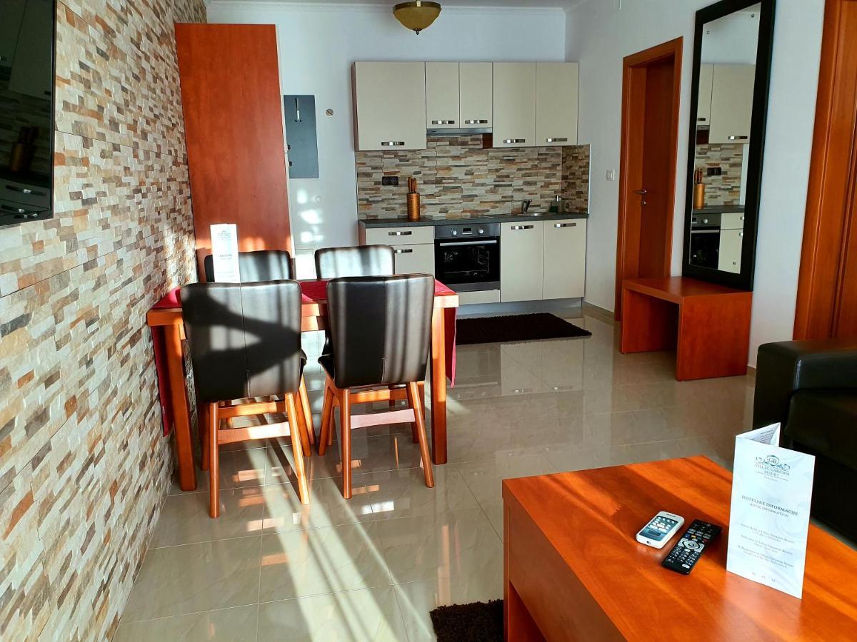 Boutique Hotel Bora & Villas Garamm Pakoštane 外观 照片