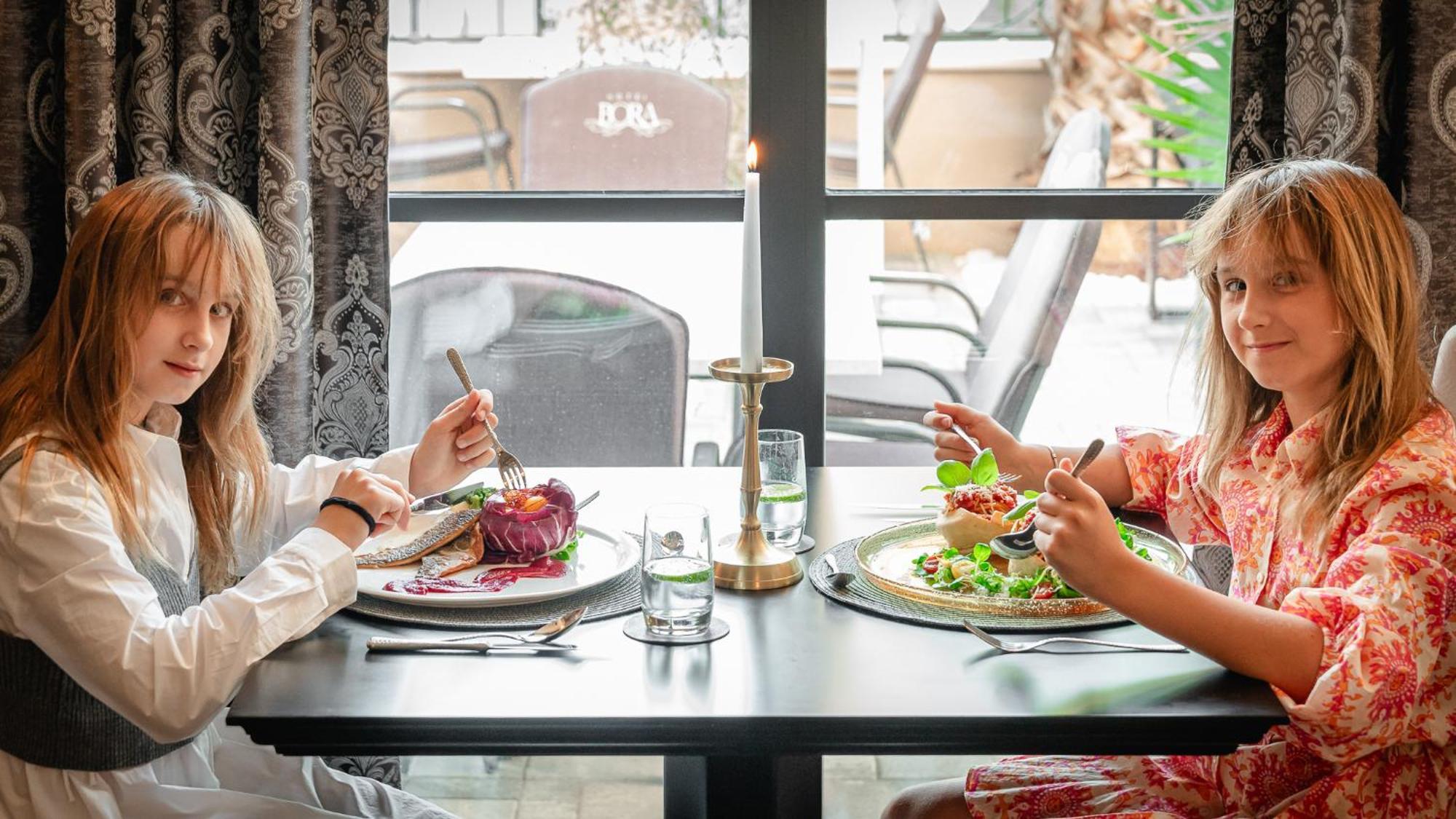 Boutique Hotel Bora & Villas Garamm Pakoštane 外观 照片
